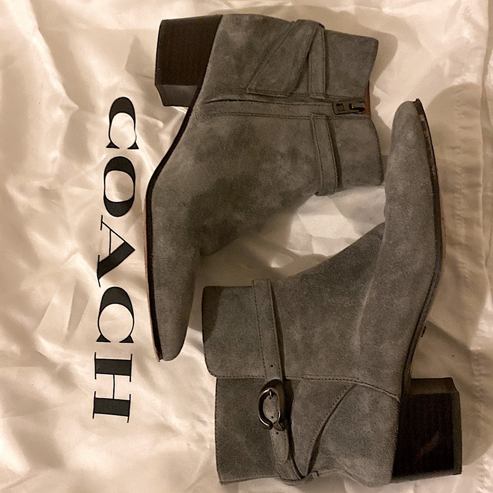 Coach boots